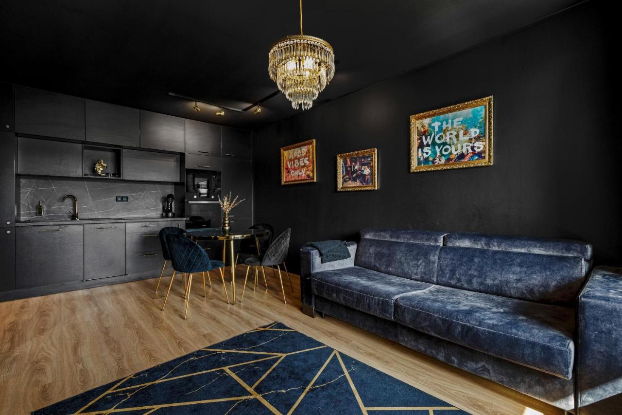 Lam Black - Ac - Balcony Apartment Bratislava Exterior photo